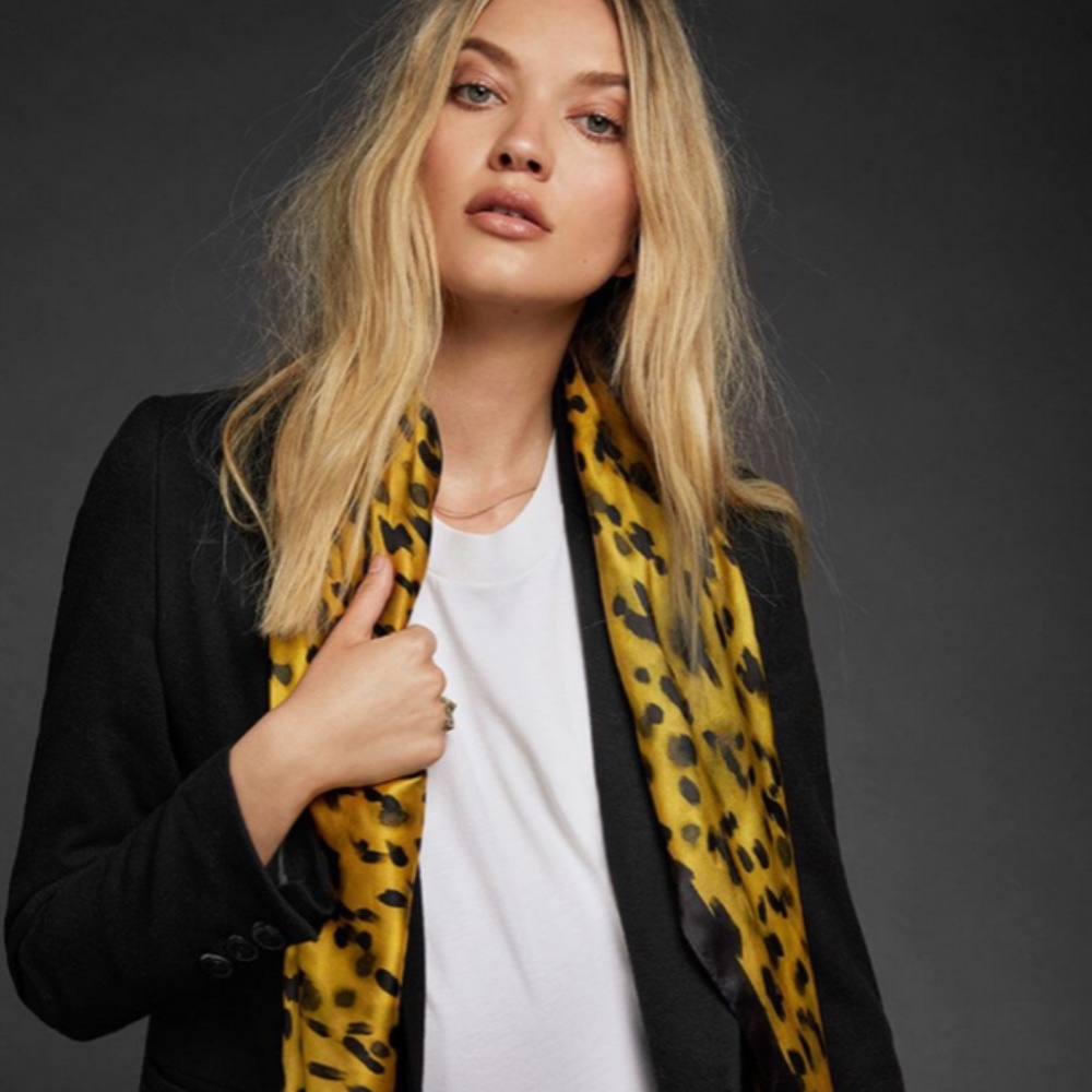 Anine Bing leopard Print Silk Scarf
